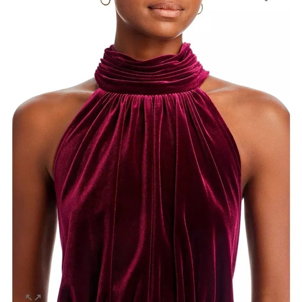 Eliza J. Luxurious Mock Neck Strapless Velvet Blouson Gown in Deep Wine Size 10